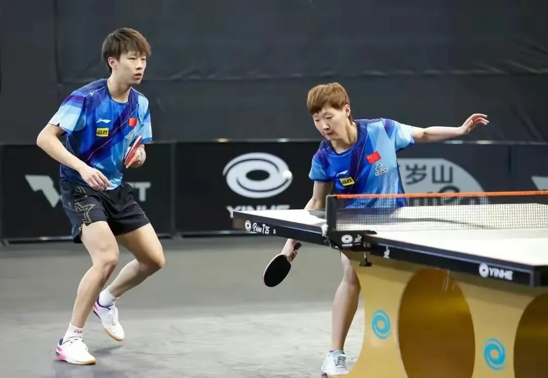 波兰队翻盘英格兰队，林高远高光表现