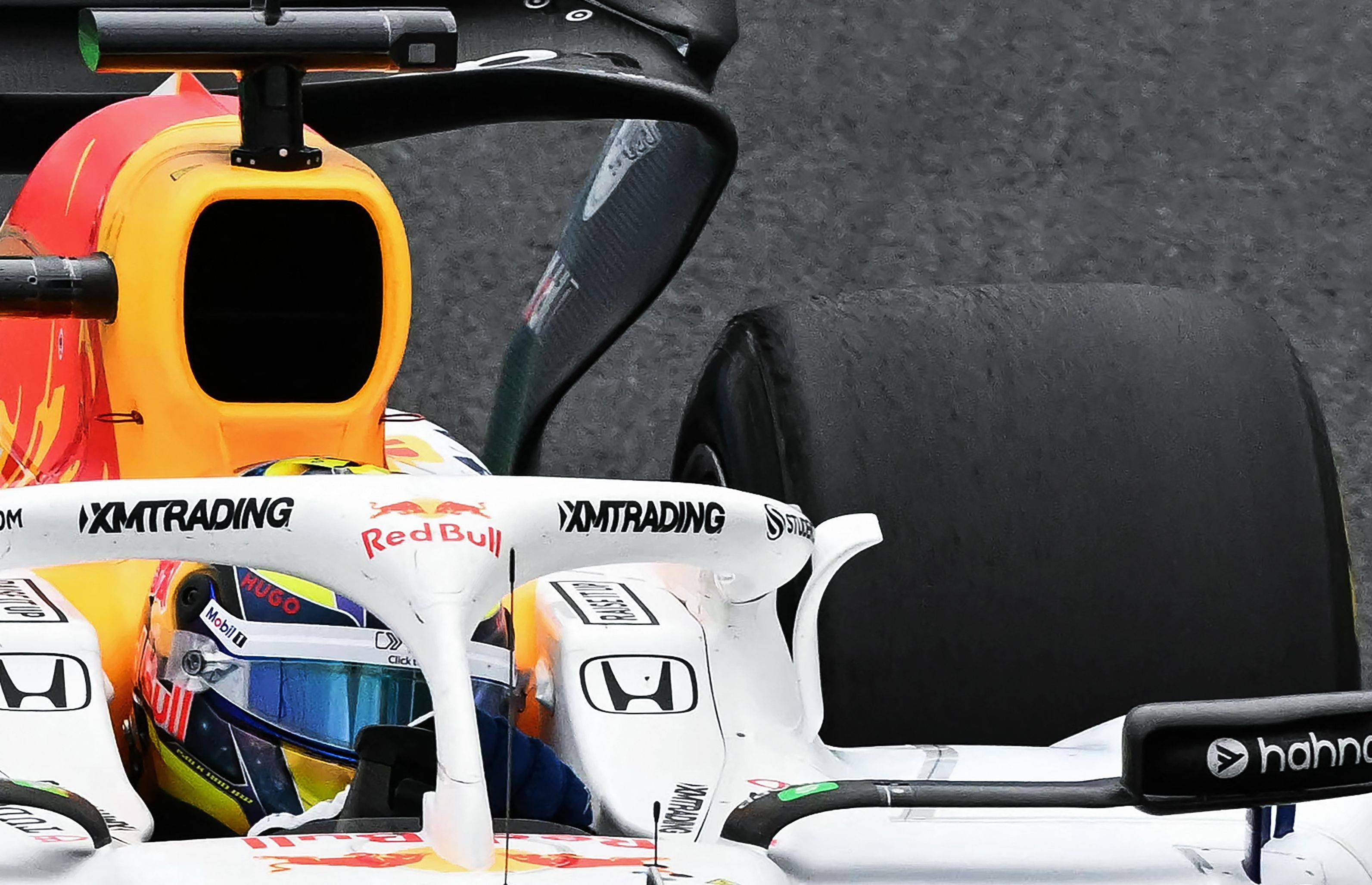 梅赛德斯横扫红牛二队,皮亚斯特里扛起全队 梅赛德斯横扫红牛二队,皮亚斯特里扛起全队