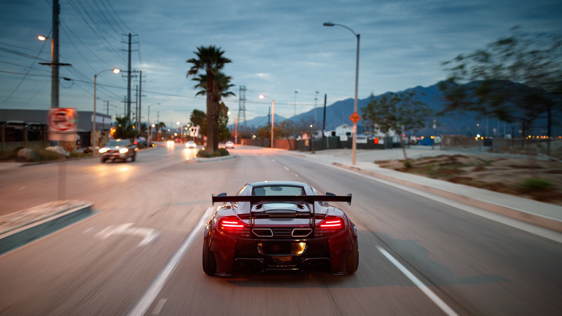 铁锤重击，黄袍加身，黄喜灿一脚踢碎西班牙黄金时代