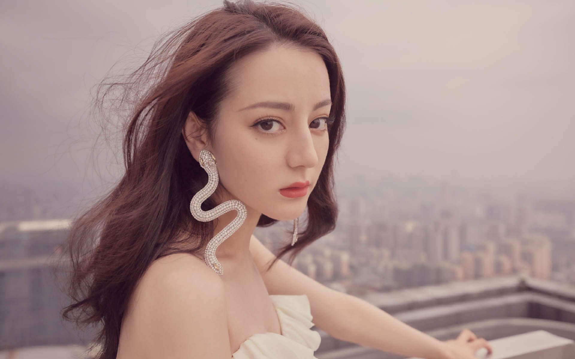 法比尼奥进攻端狂飙，塞内加尔力克哥伦比亚，梦幻之战铸就唯一经典