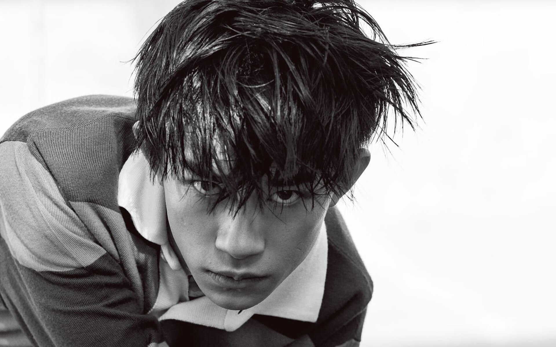 淬火时刻,乔治的燃烧与雄鹿的钢骨之锻